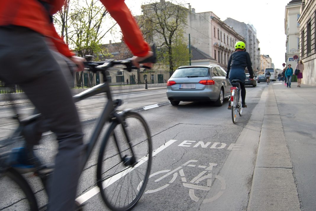 passing-on-the-left-new-safe-passing-law-for-bicyclists-twin-cities