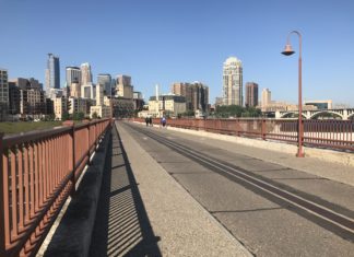 Be a tourist in your town: Stone Arch Bridge