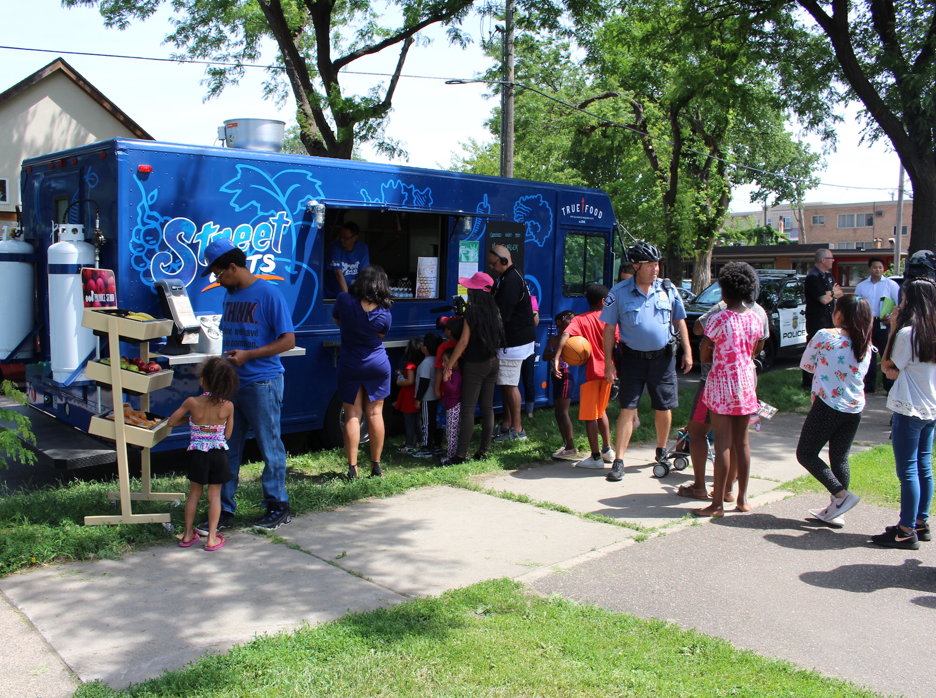 'Street Eats' is the new food truck feeding Twin Cities youth Twin